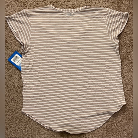 COLUMBIA Women's Essential Elements Striped SS Shirt NWT Size M - Picture 5 of 9